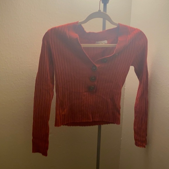 Top - Picture 1 of 1